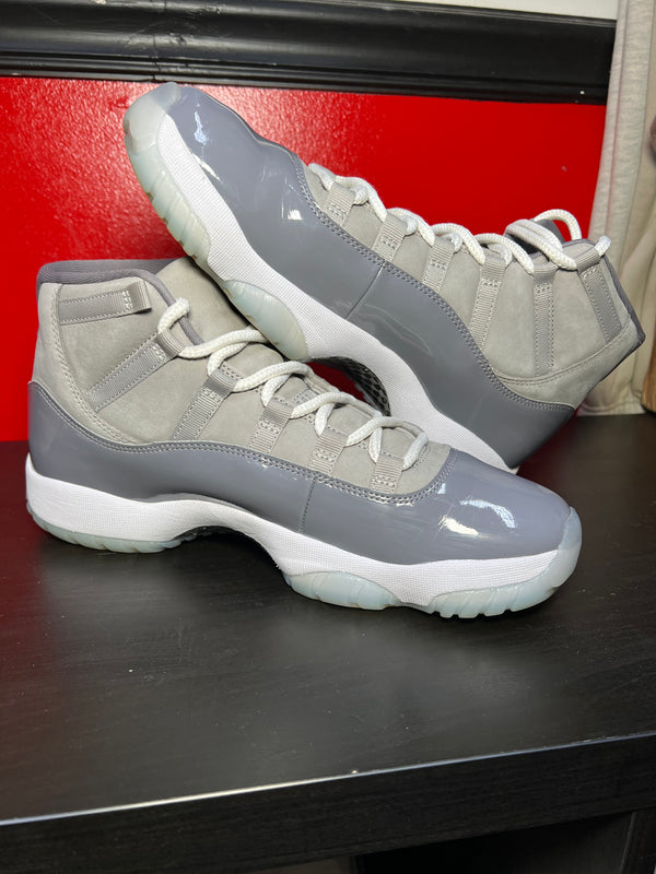 AIR JORDAN 11 RETRO 'COOL GREY' 2021 PRE-OWNED