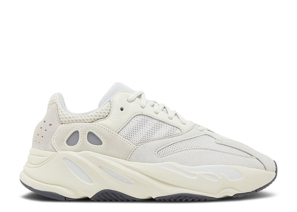 Yeezy Boost 700 'Analog' 2023