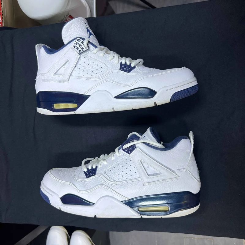 AIR JORDAN 4 RETRO LS 'COLUMBIA' (PRE-OWNDED)